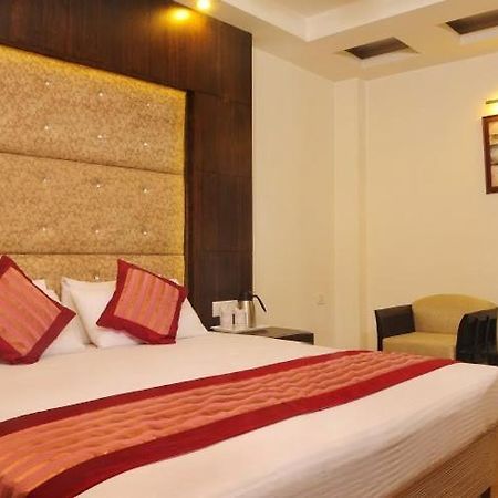 Hotel City Height - Delhi Ncr Id Not Accepted Ню Делхи Екстериор снимка