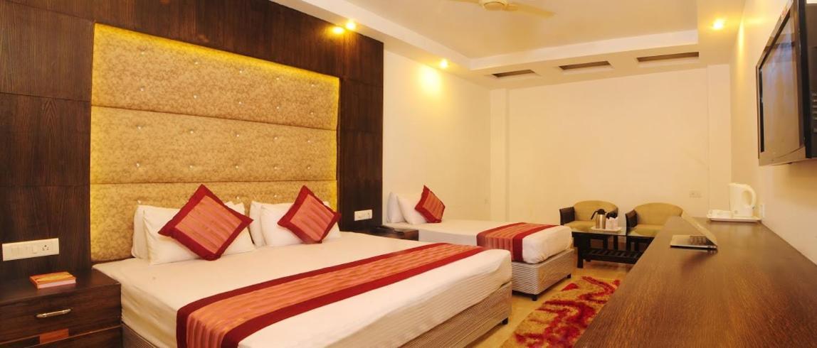 Hotel City Height - Delhi Ncr Id Not Accepted Ню Делхи Екстериор снимка