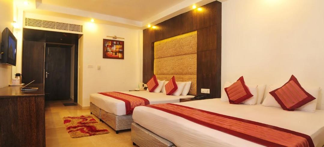 Hotel City Height - Delhi Ncr Id Not Accepted Ню Делхи Екстериор снимка