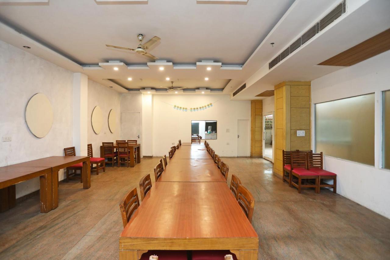 Hotel City Height - Delhi Ncr Id Not Accepted Ню Делхи Екстериор снимка
