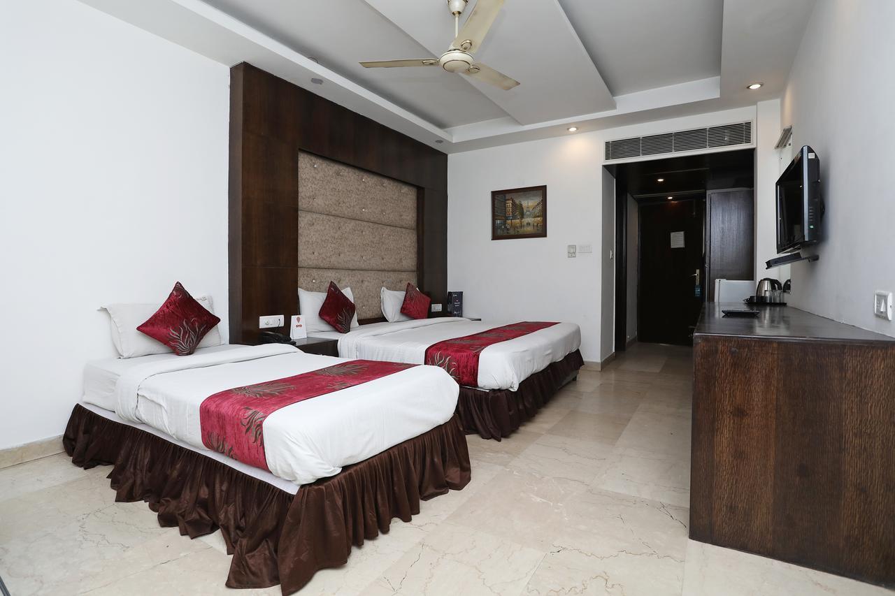 Hotel City Height - Delhi Ncr Id Not Accepted Ню Делхи Екстериор снимка